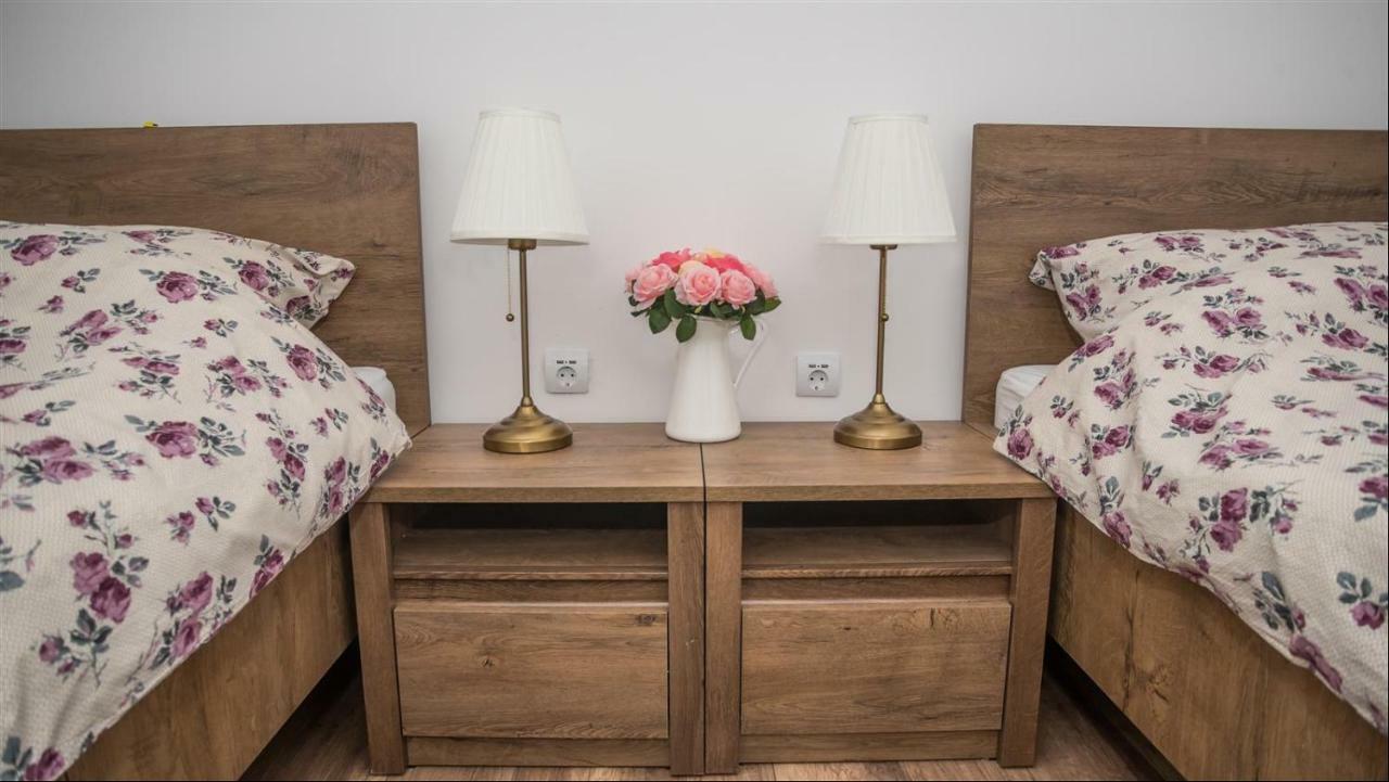 Apartman Hubertus 5* Vagovina Buitenkant foto
