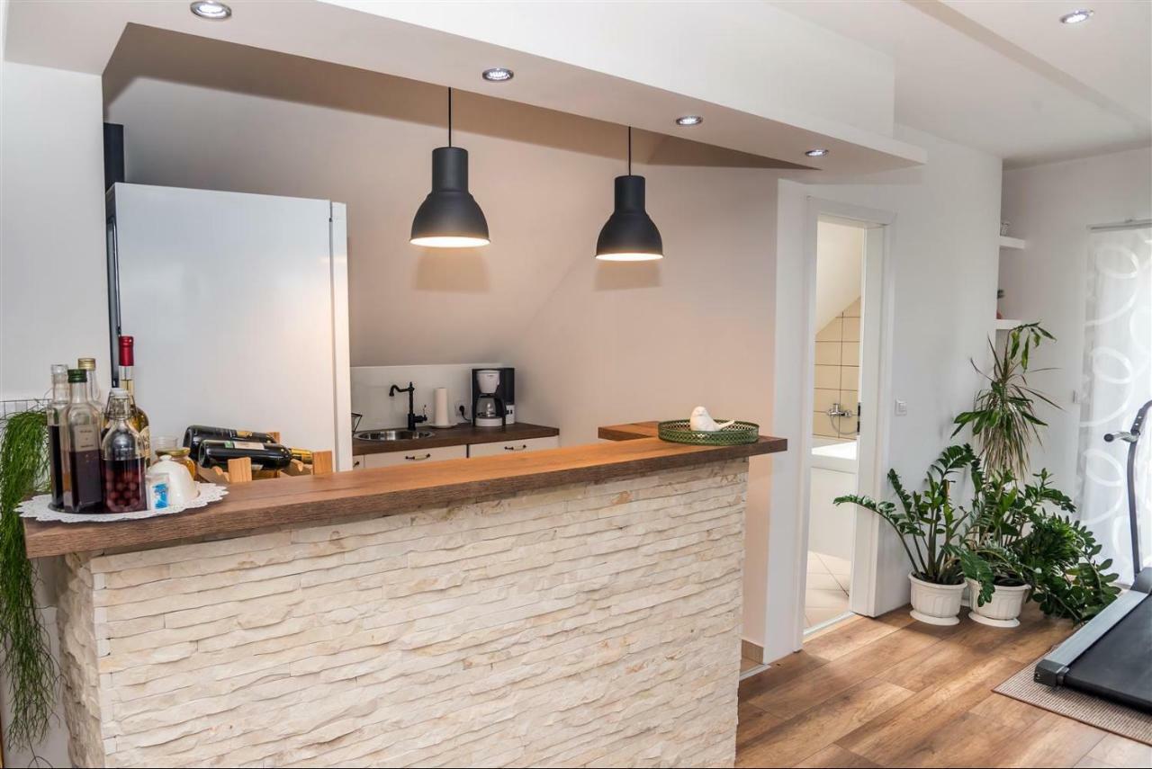 Apartman Hubertus 5* Vagovina Buitenkant foto